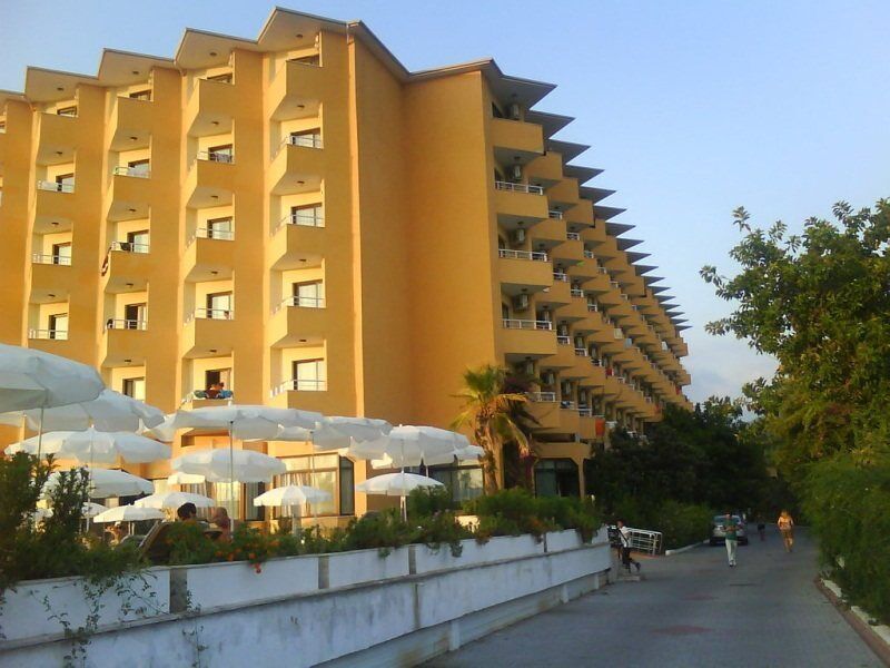 Sunshine Hotel